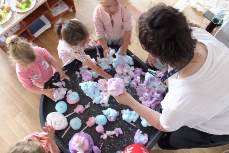 Life at Handprints Nurseries