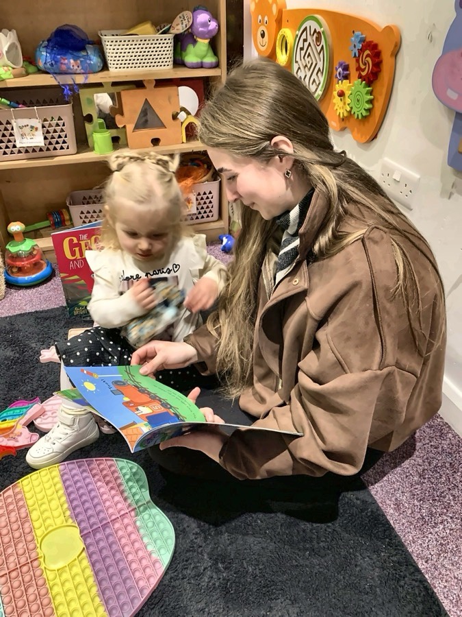 Life at Handprints Nurseries in Corby
